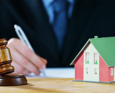 trusts and estate attorney