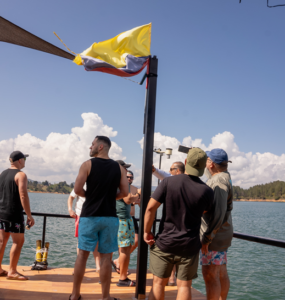 Guatape boat party