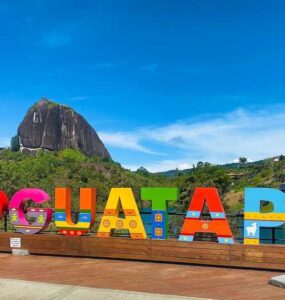 Tours Guatape