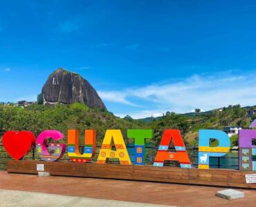 Tours Guatape