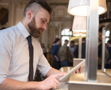 restaurant expert witness