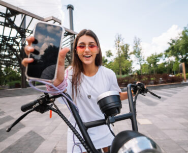 Explore Medellin with a Scooter Rental: Routes, Tips, and Insider Secrets