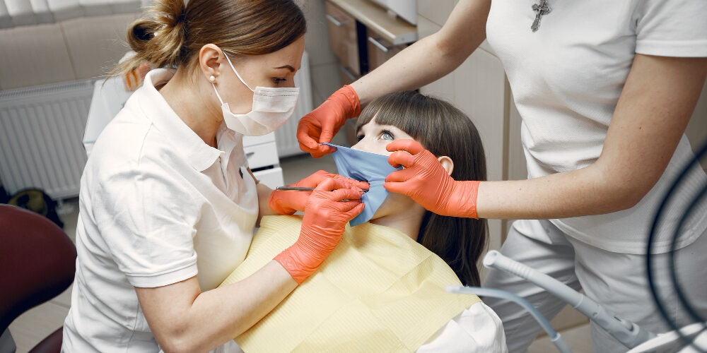 How to Handle a Dental Emergency with Your Child