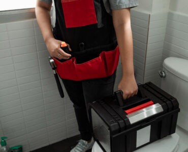 Fast and Reliable Toilet Repair Services for Orlando.